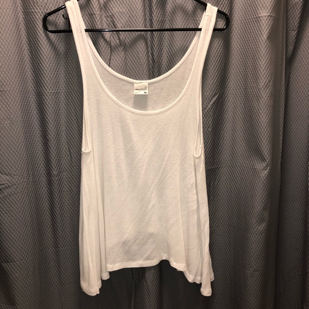 Full Tilt essential tank top